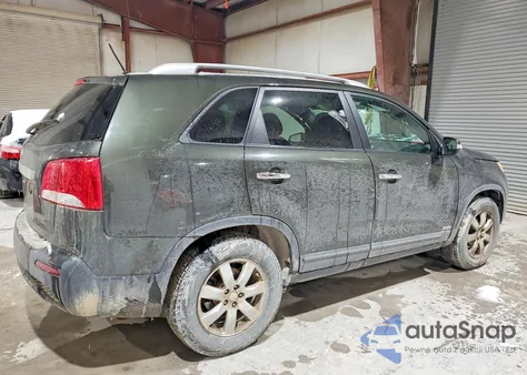 2011 Kia Sorento Lx from USA, damaged, VIN 5XYKTCA15BG170876